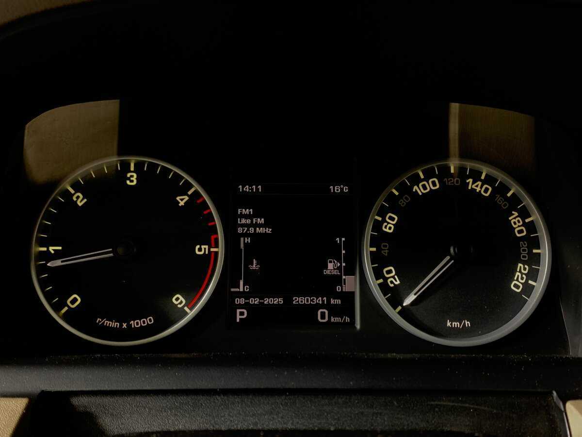 Land Rover Discovery 2012 года с пробегом. Фото: #14