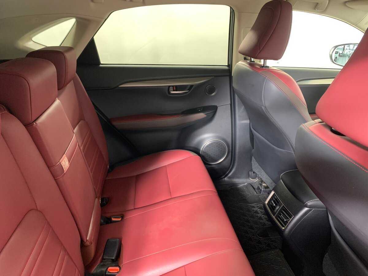 Lexus NX 2017 года с пробегом. Фото: #16