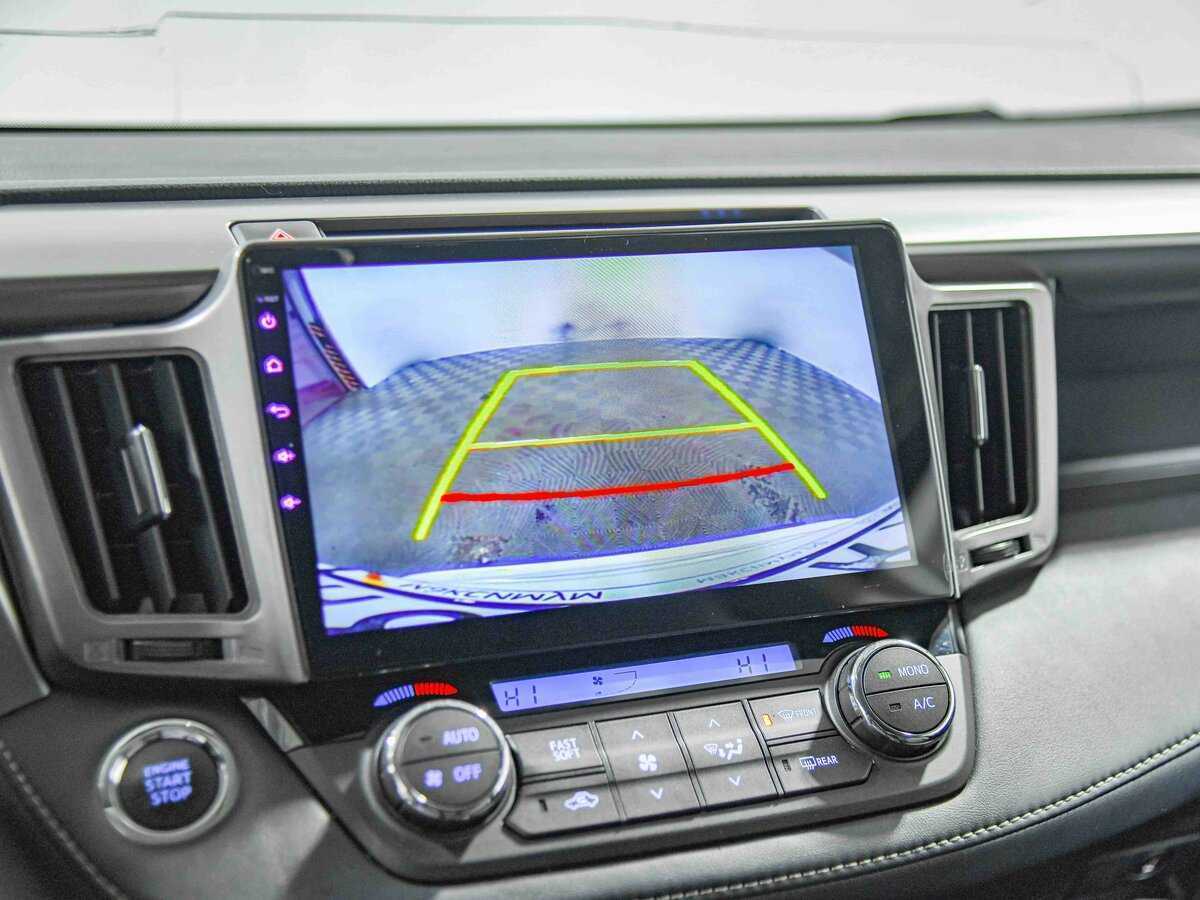 Toyota RAV4 2018 года с пробегом. Фото: #9