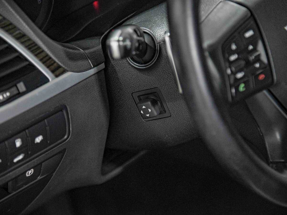 Hyundai Genesis 2014 года с пробегом. Фото: #7