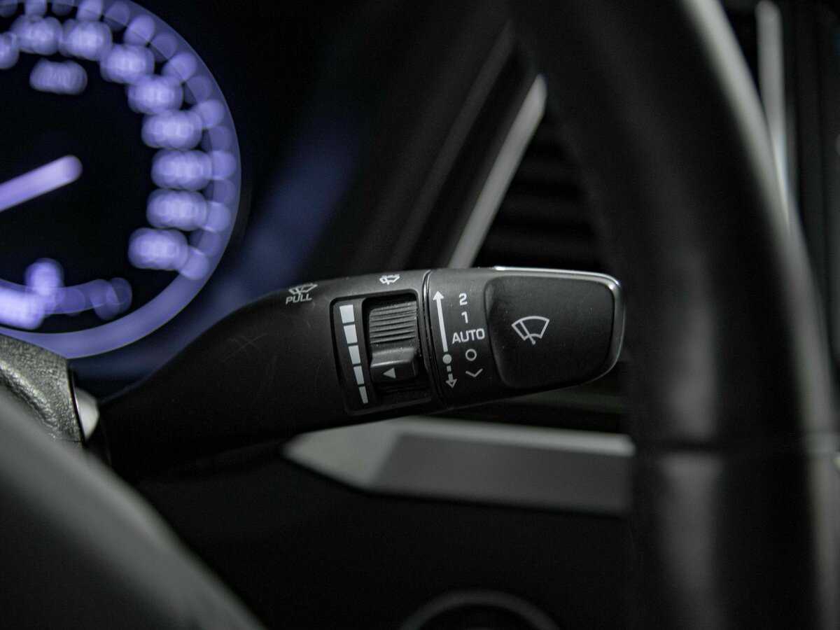 Hyundai Genesis 2014 года с пробегом. Фото: #10