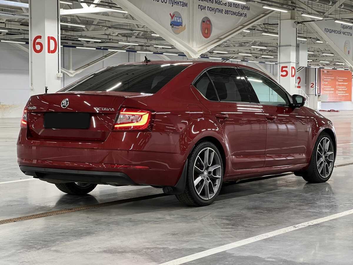 Б/У Шкода Октавия 2017 года. Фото: #4