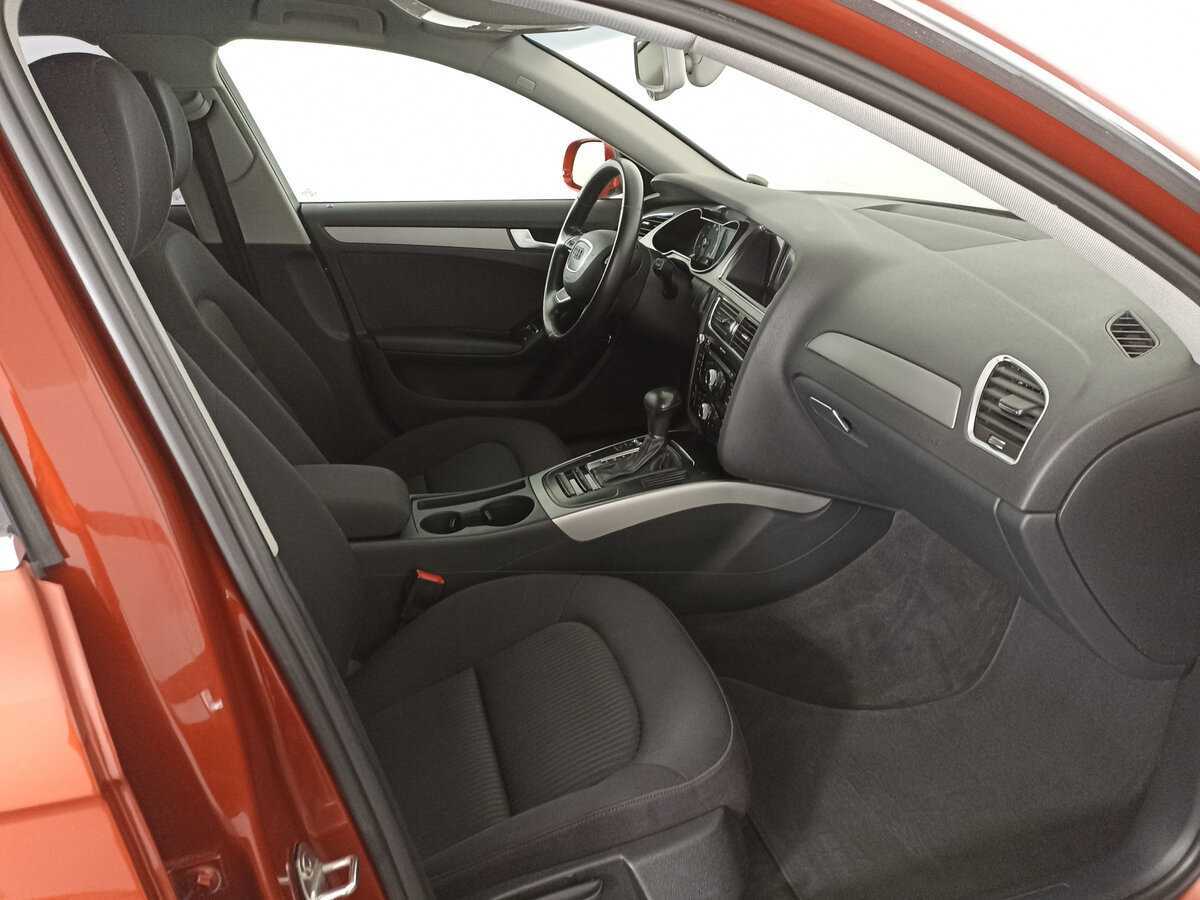 Audi A4 2012 года с пробегом. Фото: #7