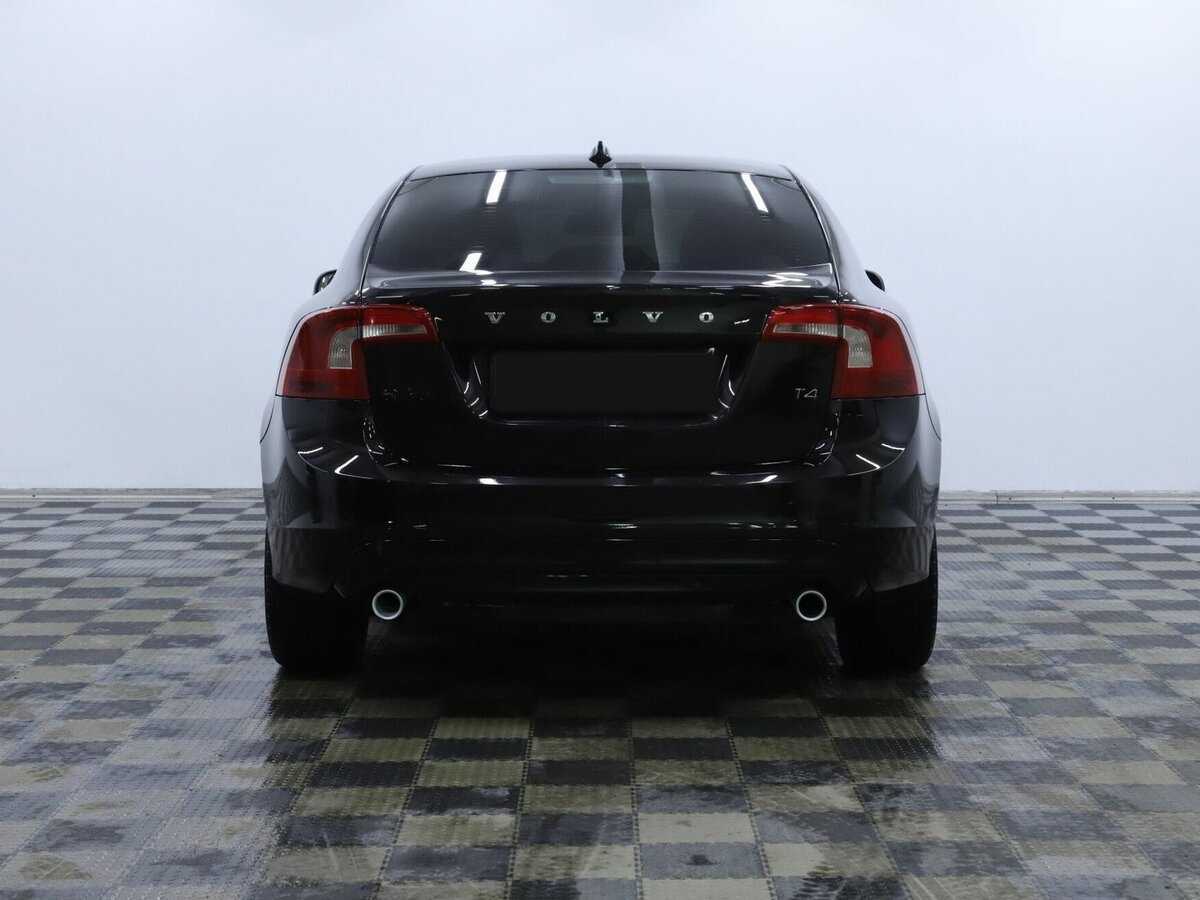 Volvo S60 2014 года с пробегом. Фото: #3