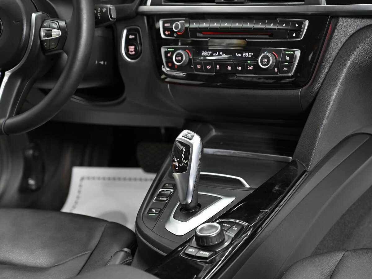 BMW 3 серии 2017 года с пробегом. Фото: #11