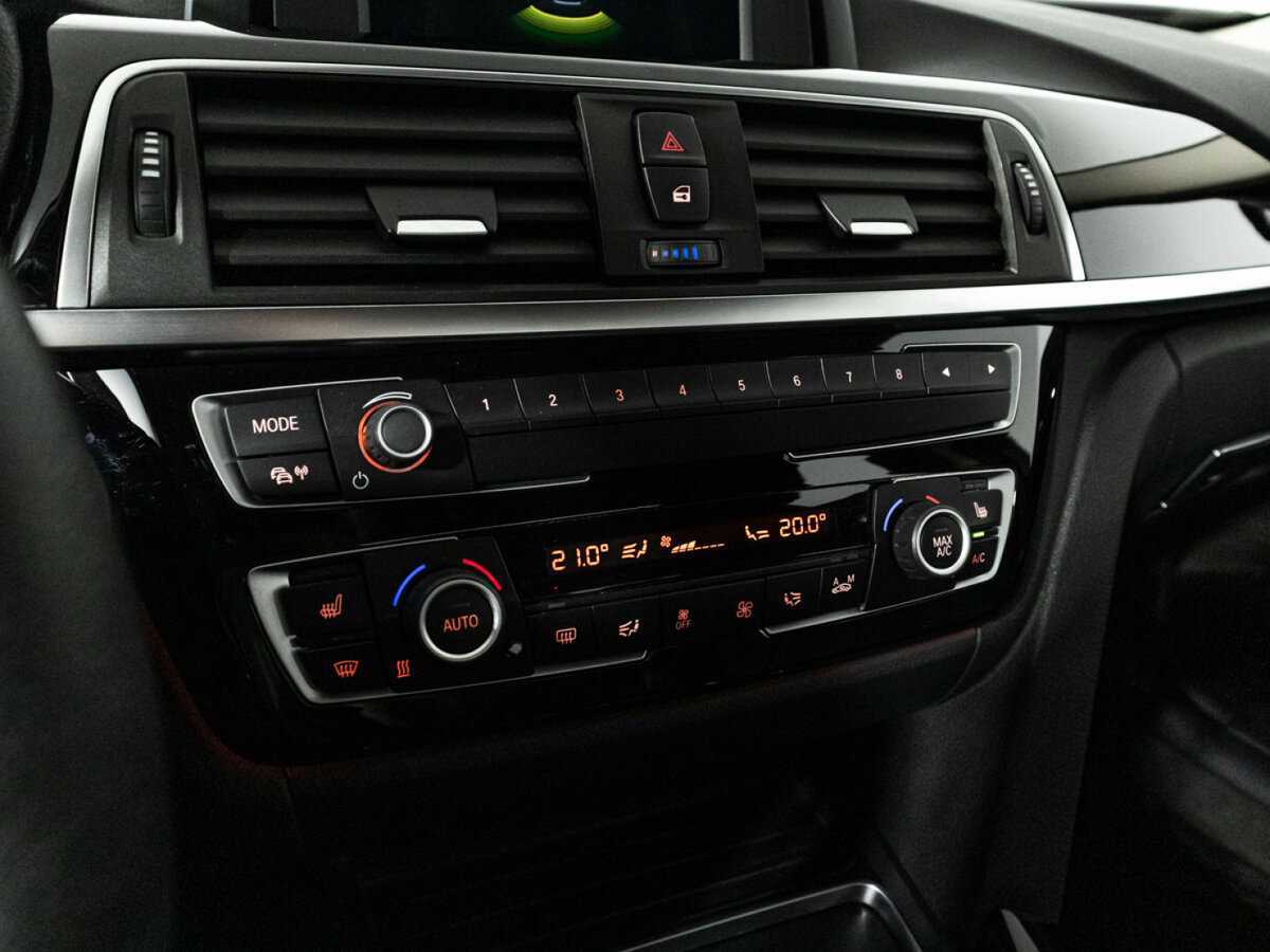 BMW 3 серии 2018 года с пробегом. Фото: #16