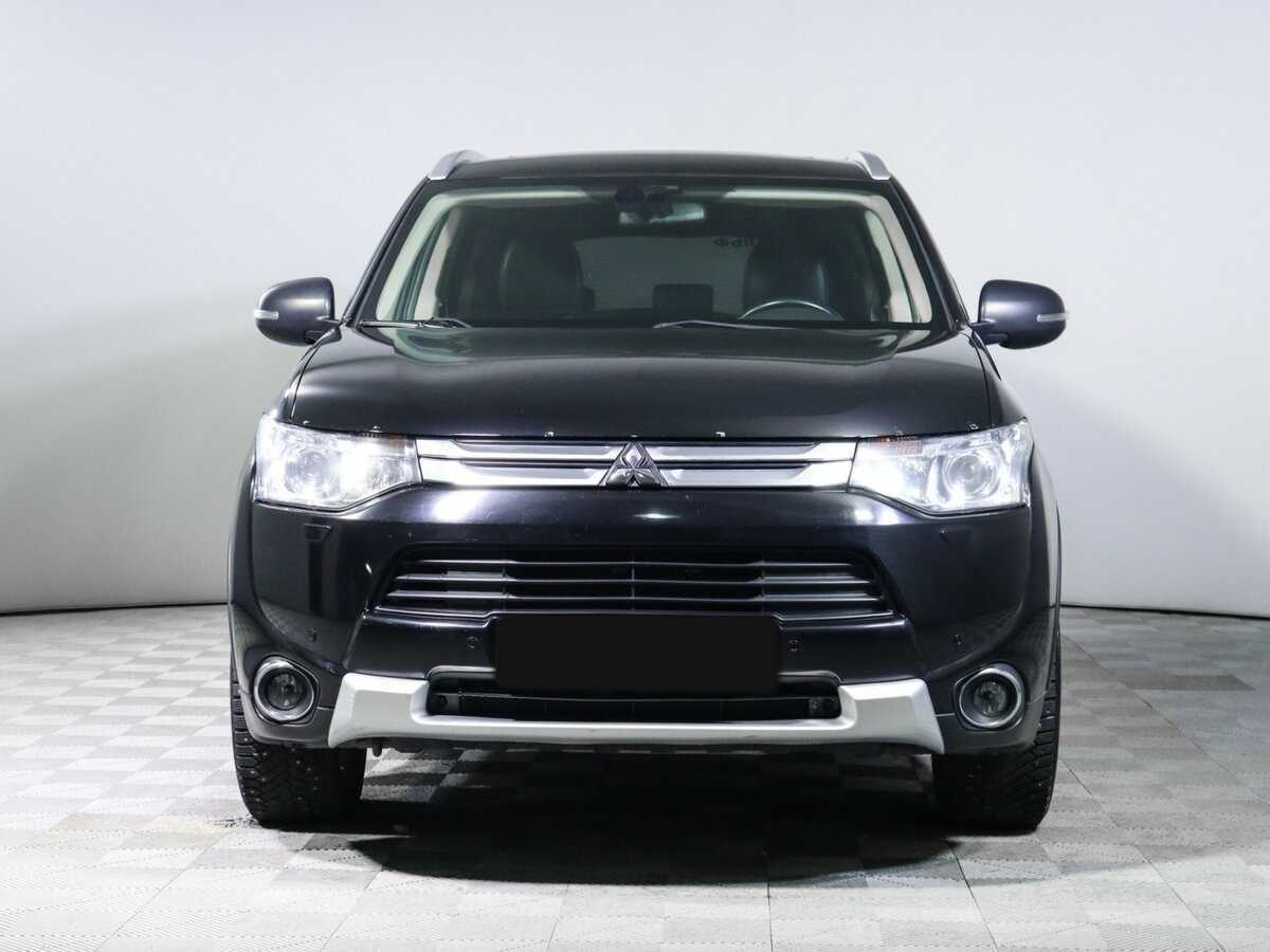 Mitsubishi Outlander 2014 года с пробегом. Фото: #1