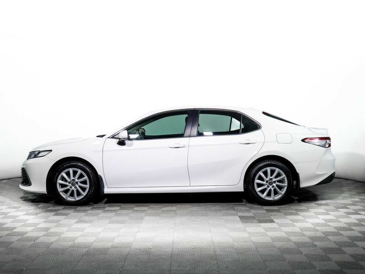 Toyota Camry 2021 года с пробегом. Фото: #7