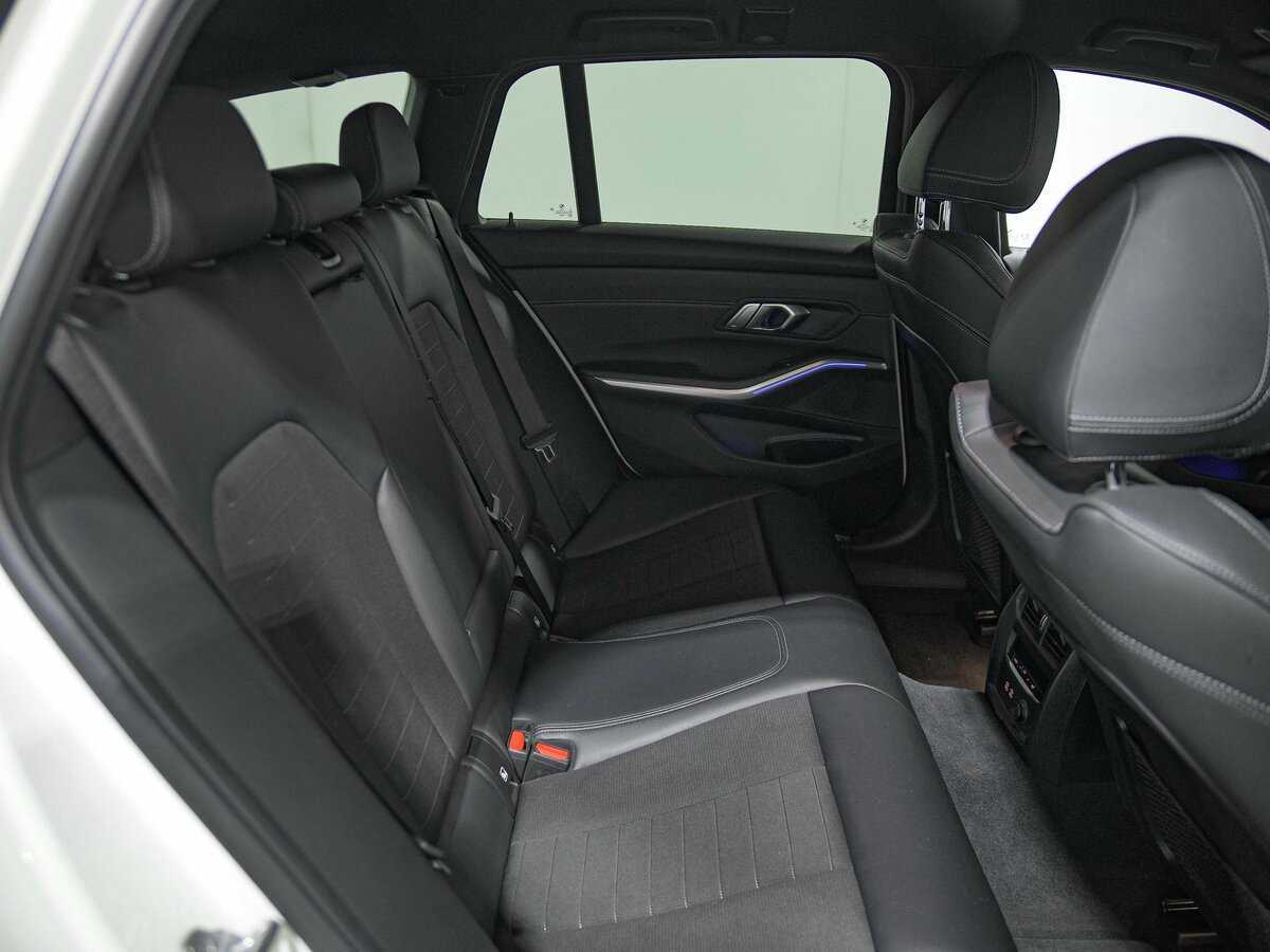 BMW 3 серии 2019 года с пробегом. Фото: #15