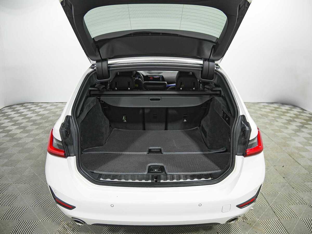 BMW 3 серии 2019 года с пробегом. Фото: #19