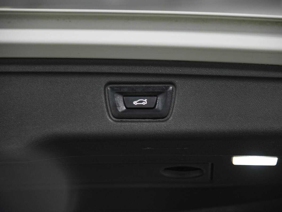 BMW 3 серии 2019 года с пробегом. Фото: #20