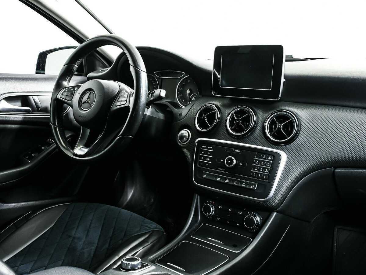 Mercedes-Benz A-Класс 2017 года с пробегом. Фото: #8