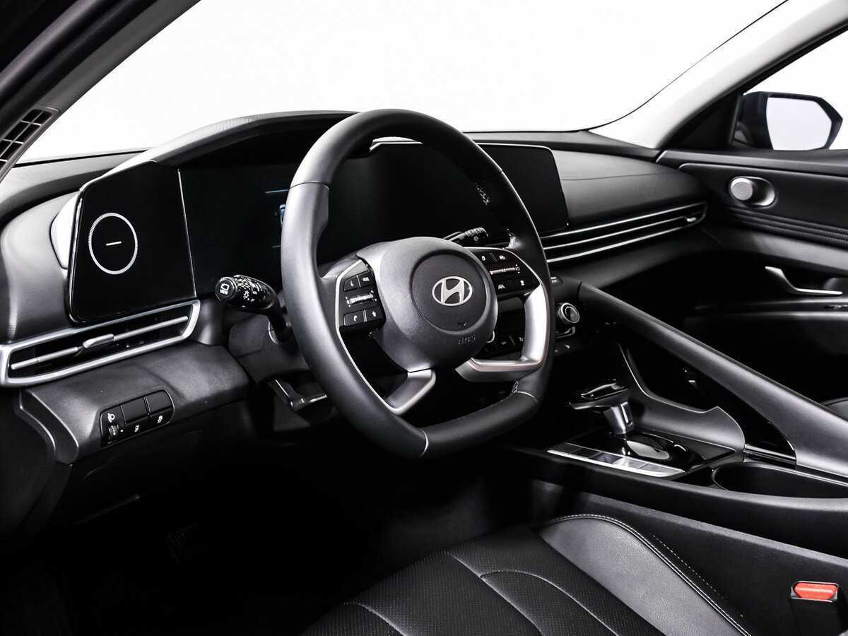 Б/У Хендай Елантра 2024 года. Фото: #11