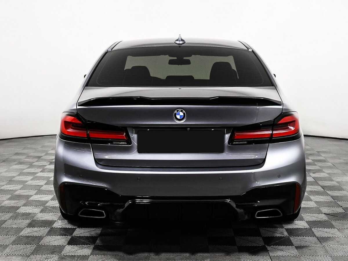 BMW 5 серии 2018 года с пробегом. Фото: #5
