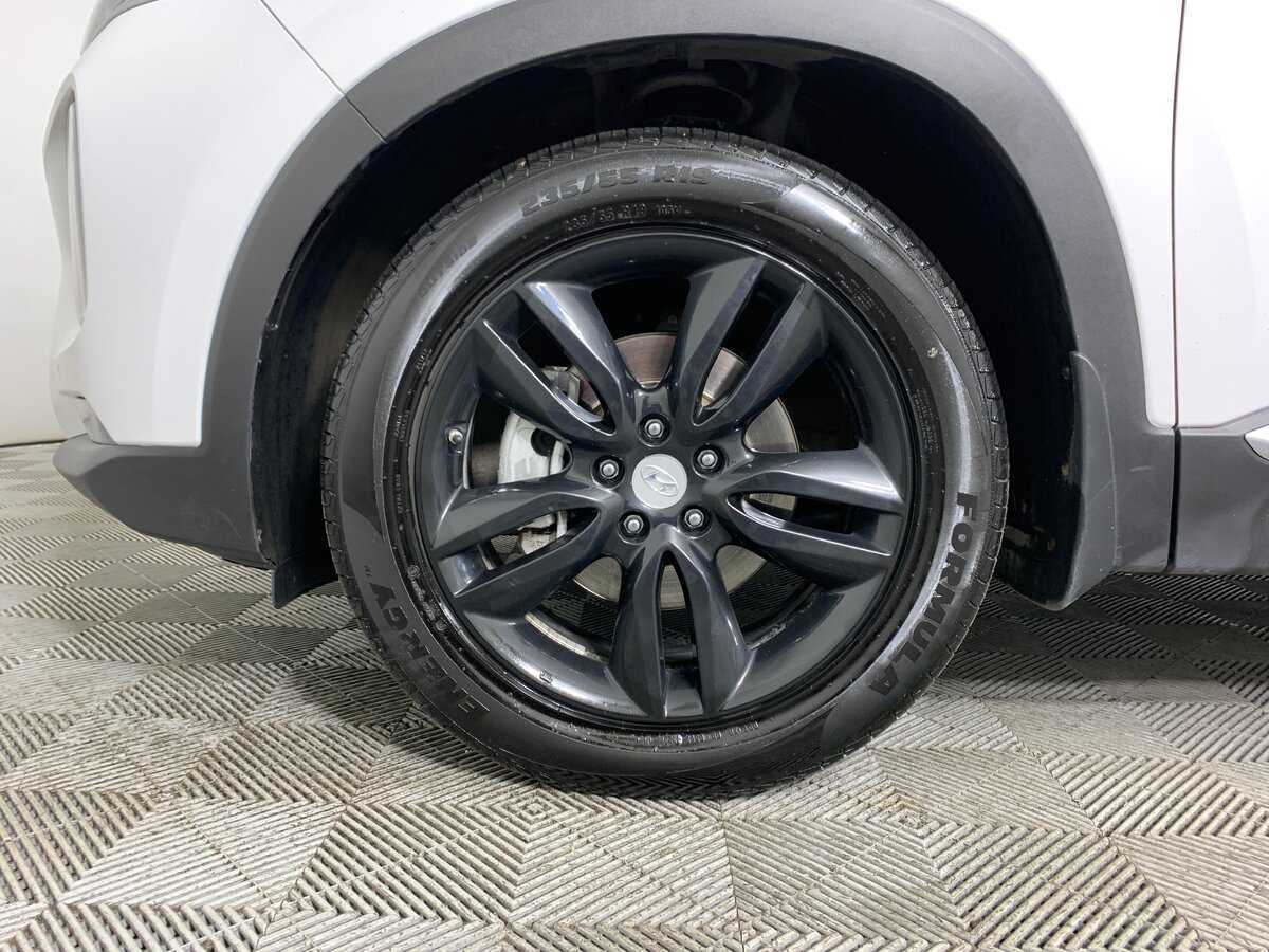 Hyundai Santa Fe 2019 года с пробегом. Фото: #6