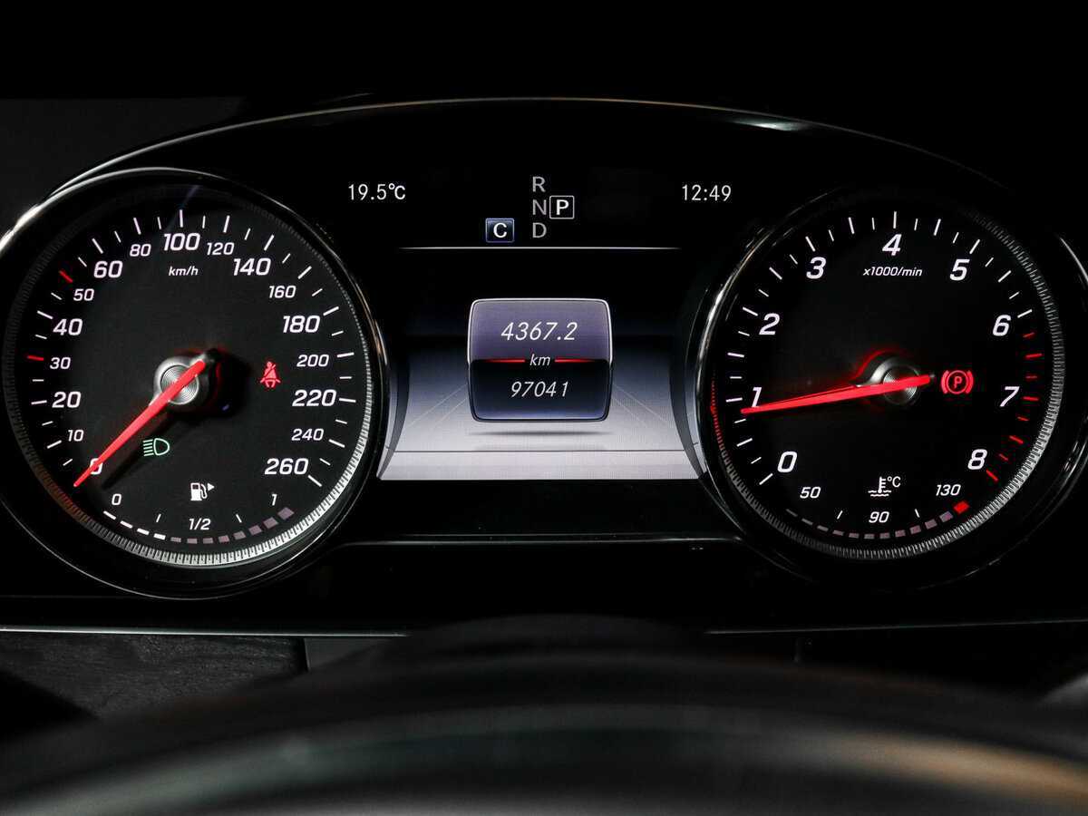 Mercedes-Benz E-Класс 2016 года с пробегом. Фото: #7