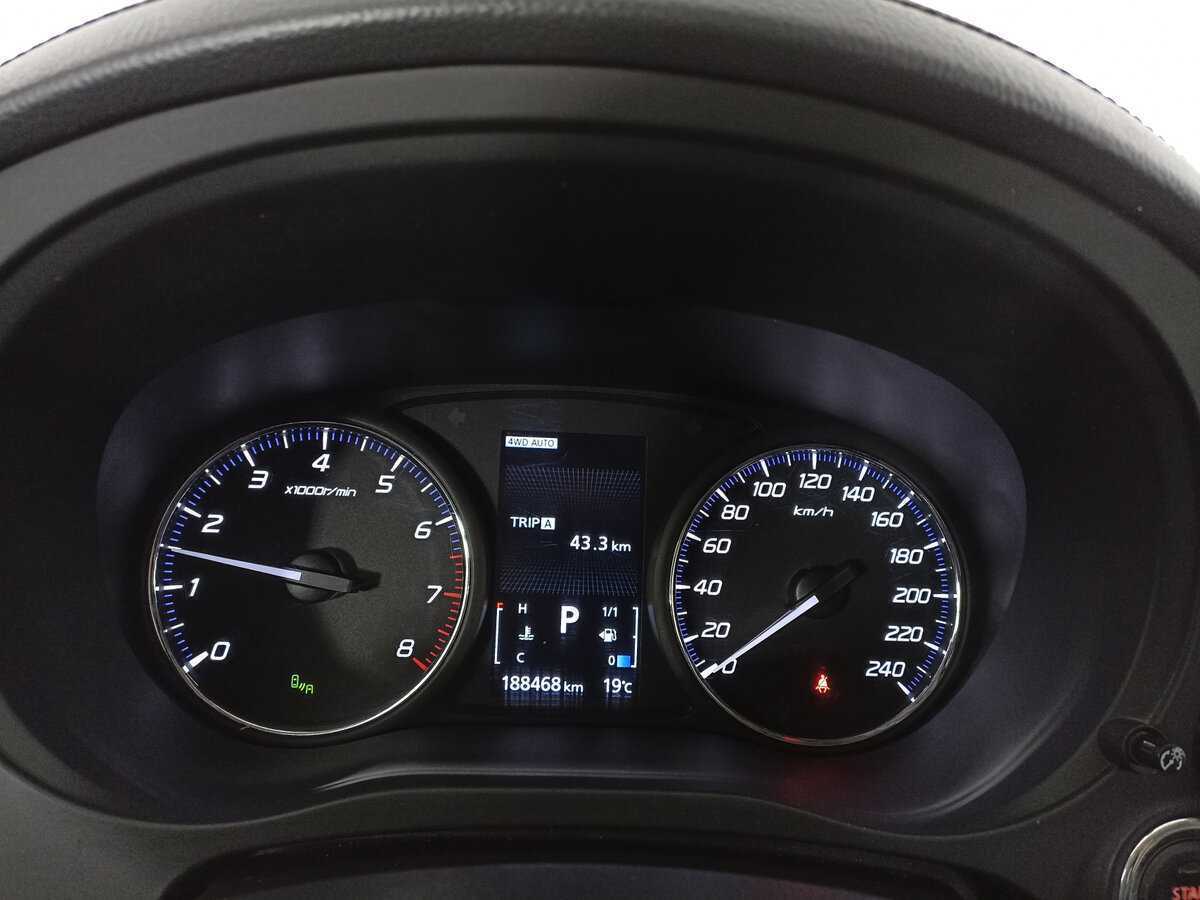 Mitsubishi Outlander 2017 года с пробегом. Фото: #10