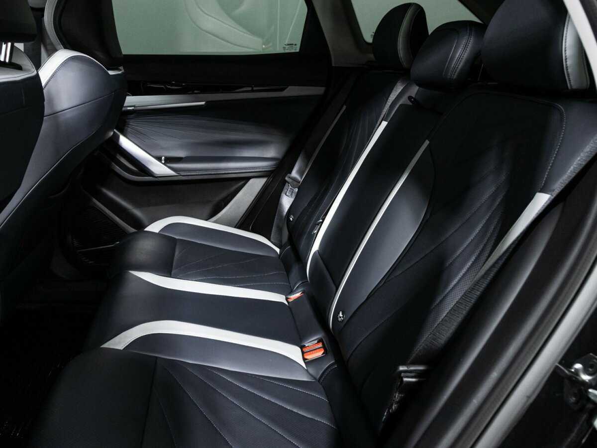 Geely Atlas 2024 года с пробегом. Фото: #9