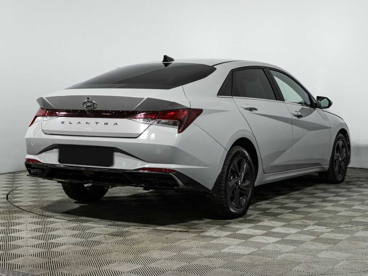 Б/У Хендай Елантра 2021 года. Фото: #4