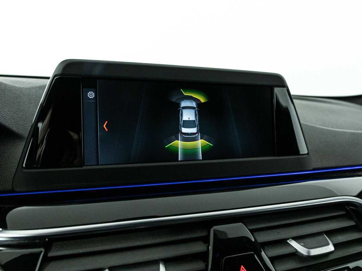 BMW 5 серии 2017 года с пробегом. Фото: #17