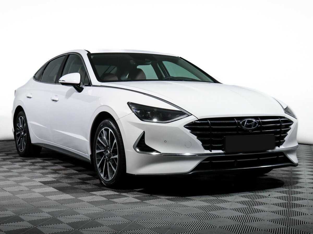 Hyundai Sonata 2020 года с пробегом. Фото: #2