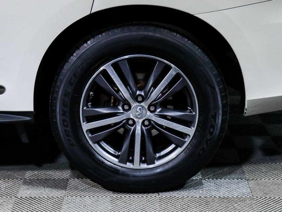 Infiniti QX60 2016 года с пробегом. Фото: #14