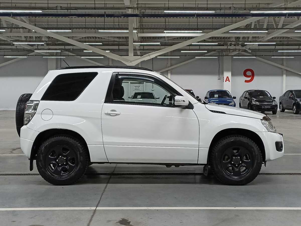 Suzuki Grand Vitara 2013 года с пробегом. Фото: #3
