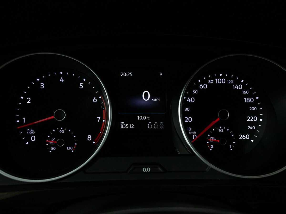 Б/У Фольксваген Тигуан 2018 года. Фото: #11