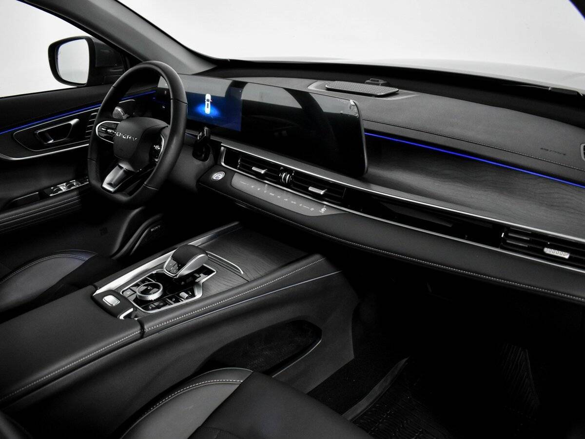 Chery Tiggo 8 Pro Max 2023 года с пробегом. Фото: #17