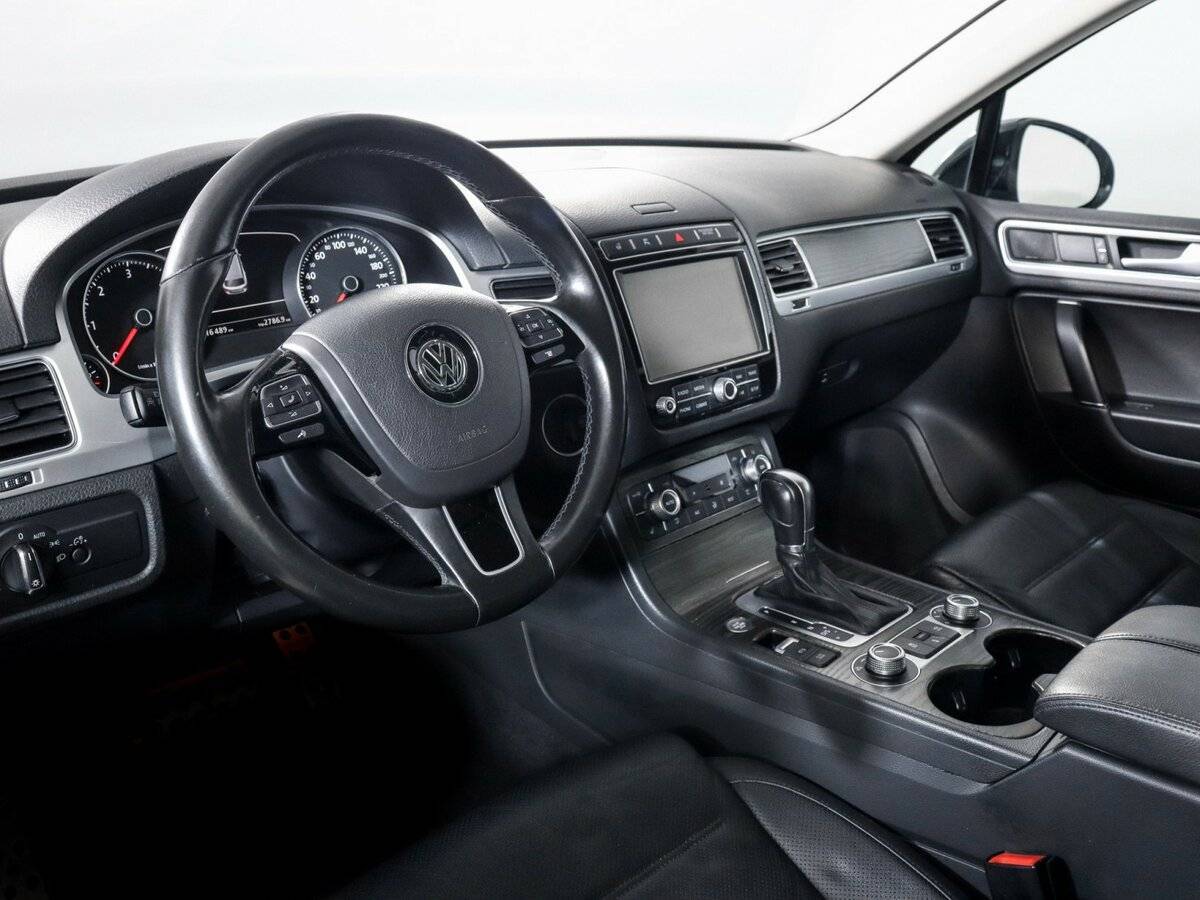 Volkswagen Touareg 2015 года с пробегом. Фото: #12