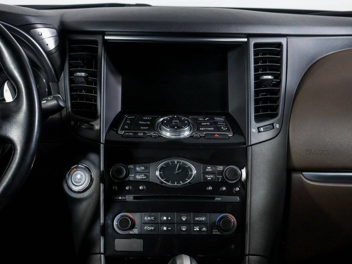 Infiniti FX 2013 года с пробегом. Фото: #7