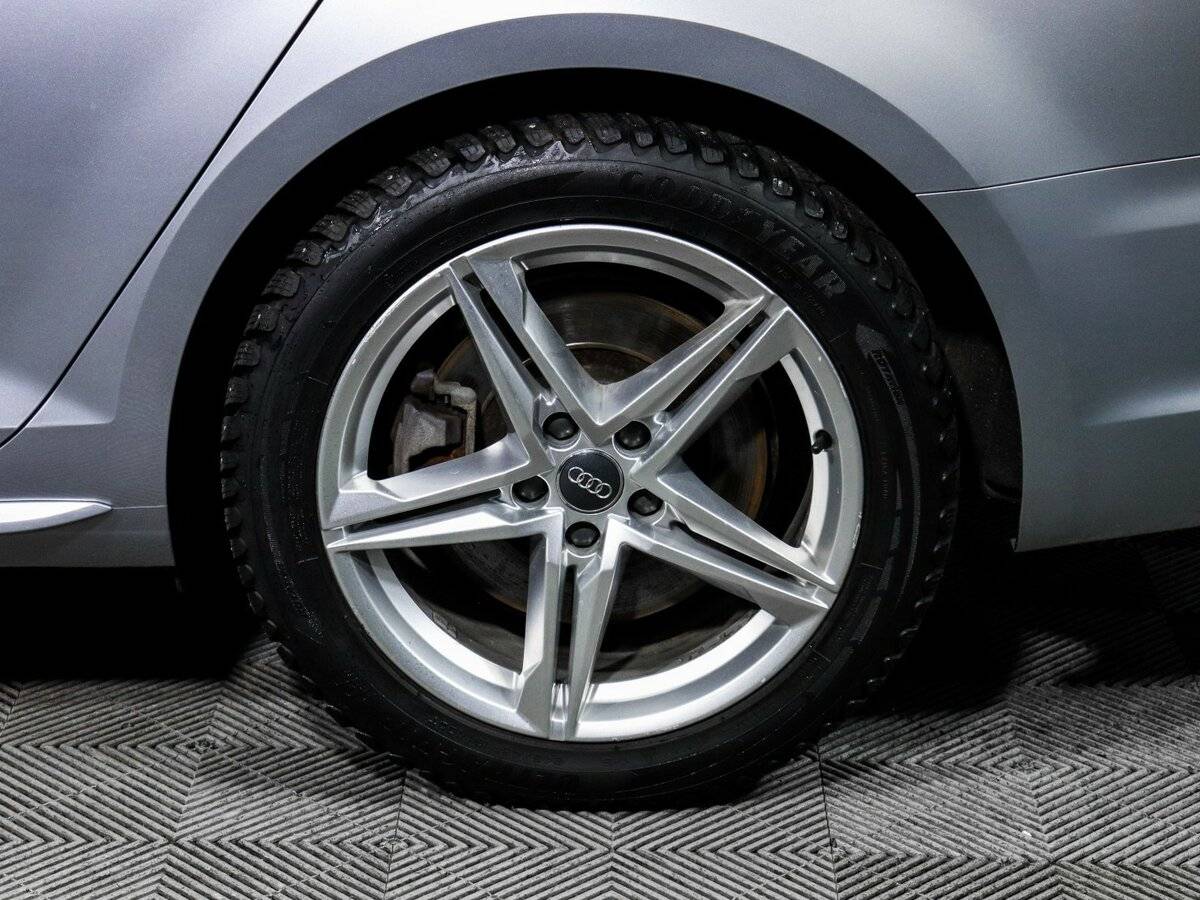 Audi A4 2017 года с пробегом. Фото: #11
