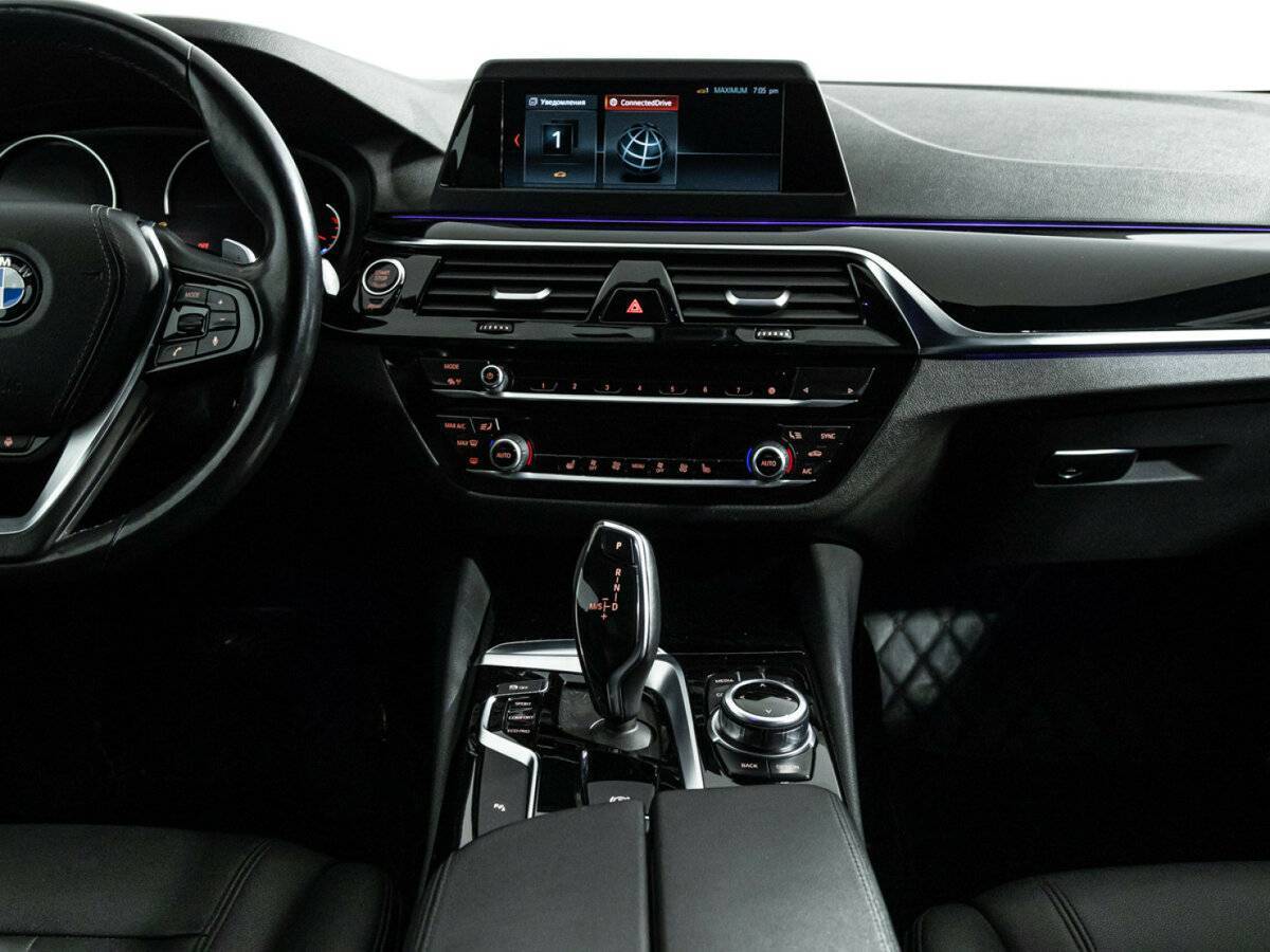 BMW 5 серии 2017 года с пробегом. Фото: #13