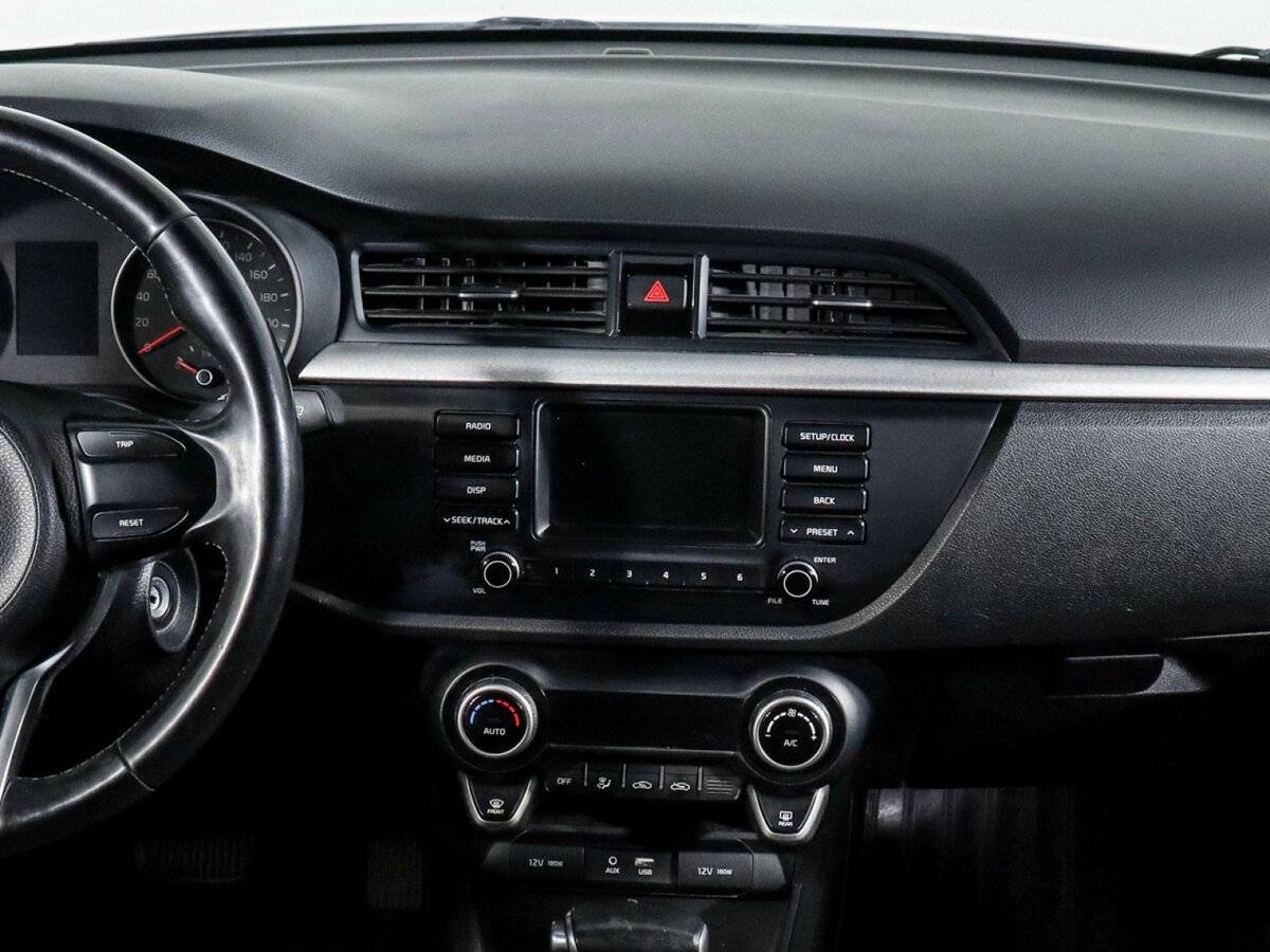 Б/У Киа Рио 2017 года. Фото: #12