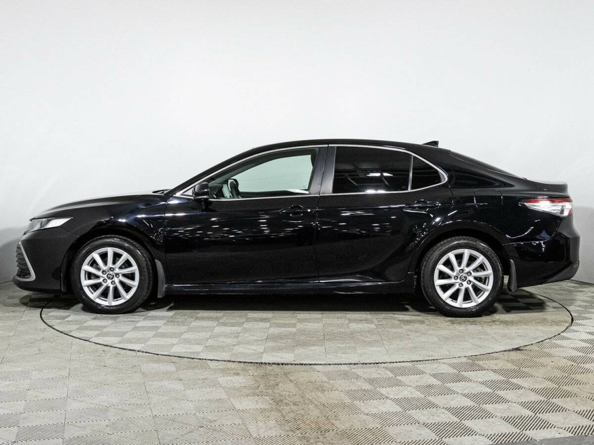 Б/У Тойота Камри 2021 года. Фото: #7