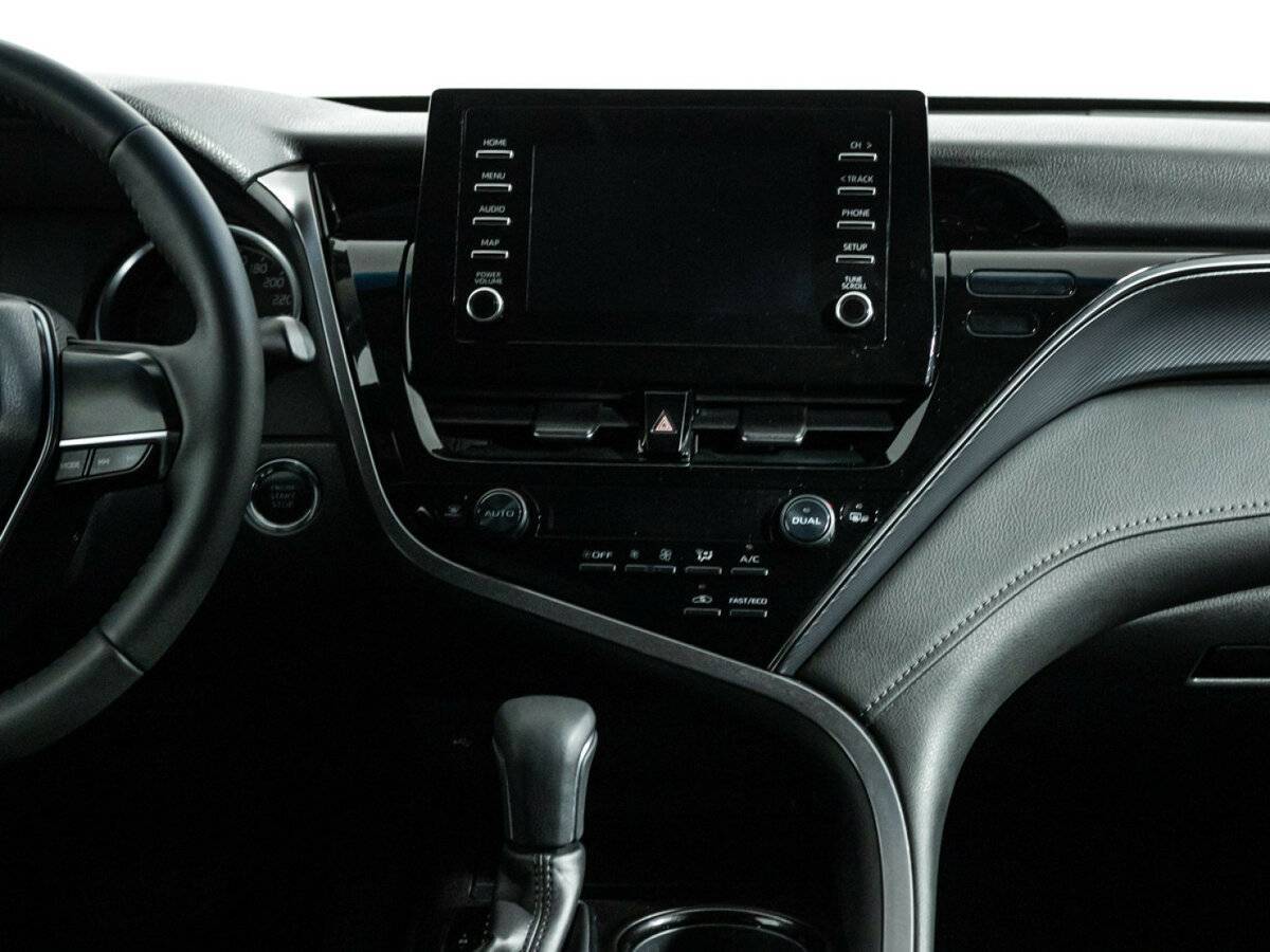 Б/У Тойота Камри 2021 года. Фото: #13