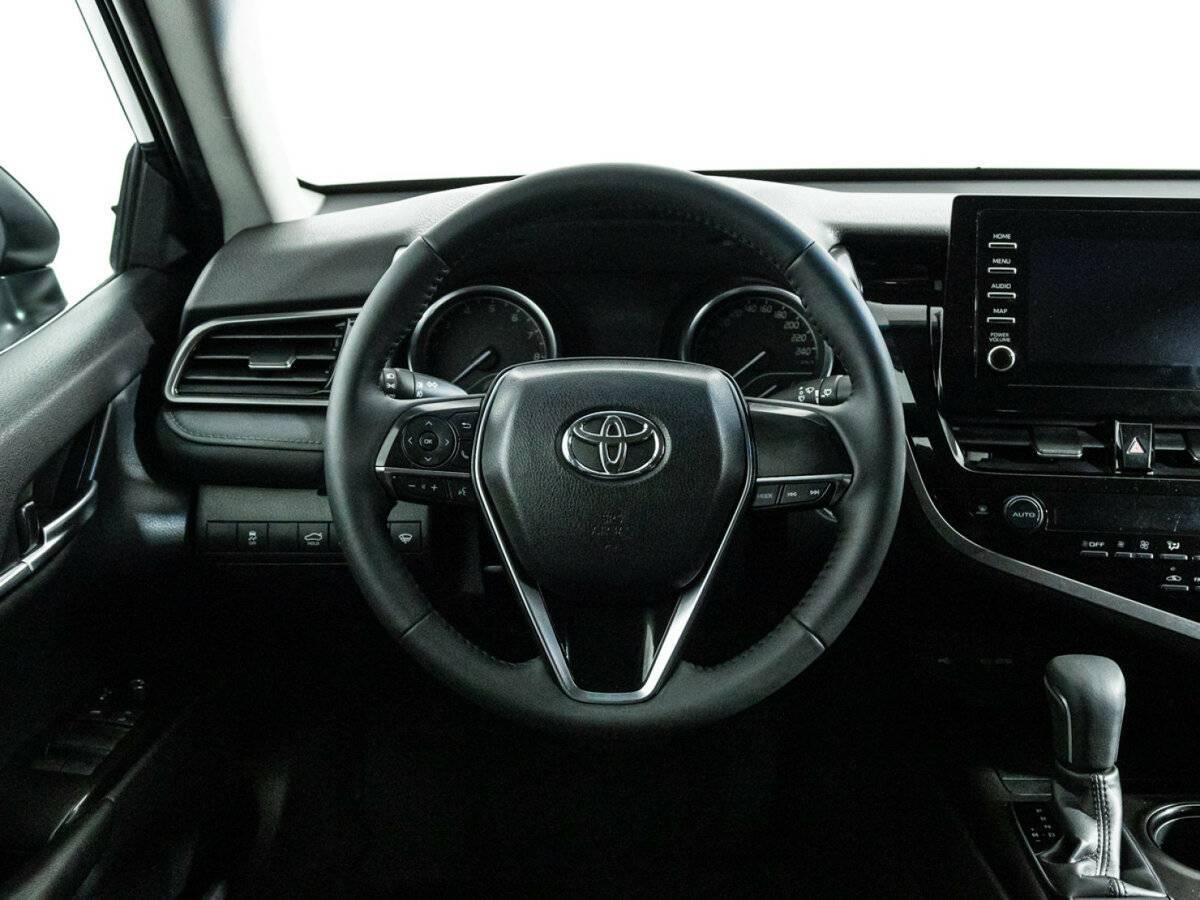 Б/У Тойота Камри 2021 года. Фото: #19