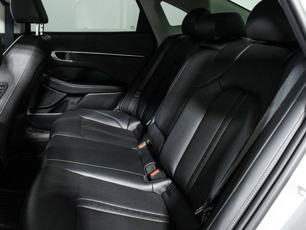 Hyundai Sonata 2020 года с пробегом. Фото: #9