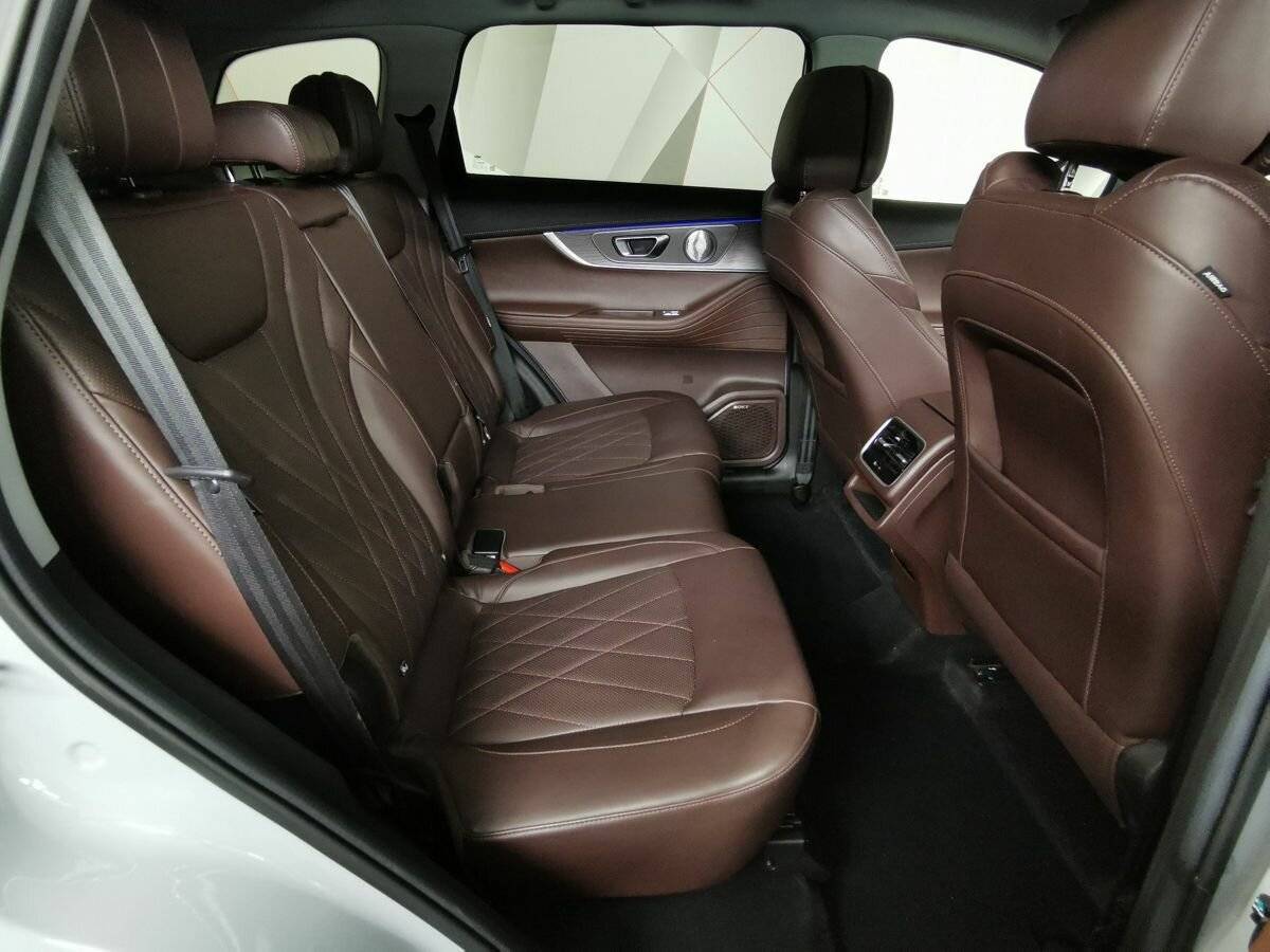 Chery Tiggo 8 Pro Max 2023 года с пробегом. Фото: #11