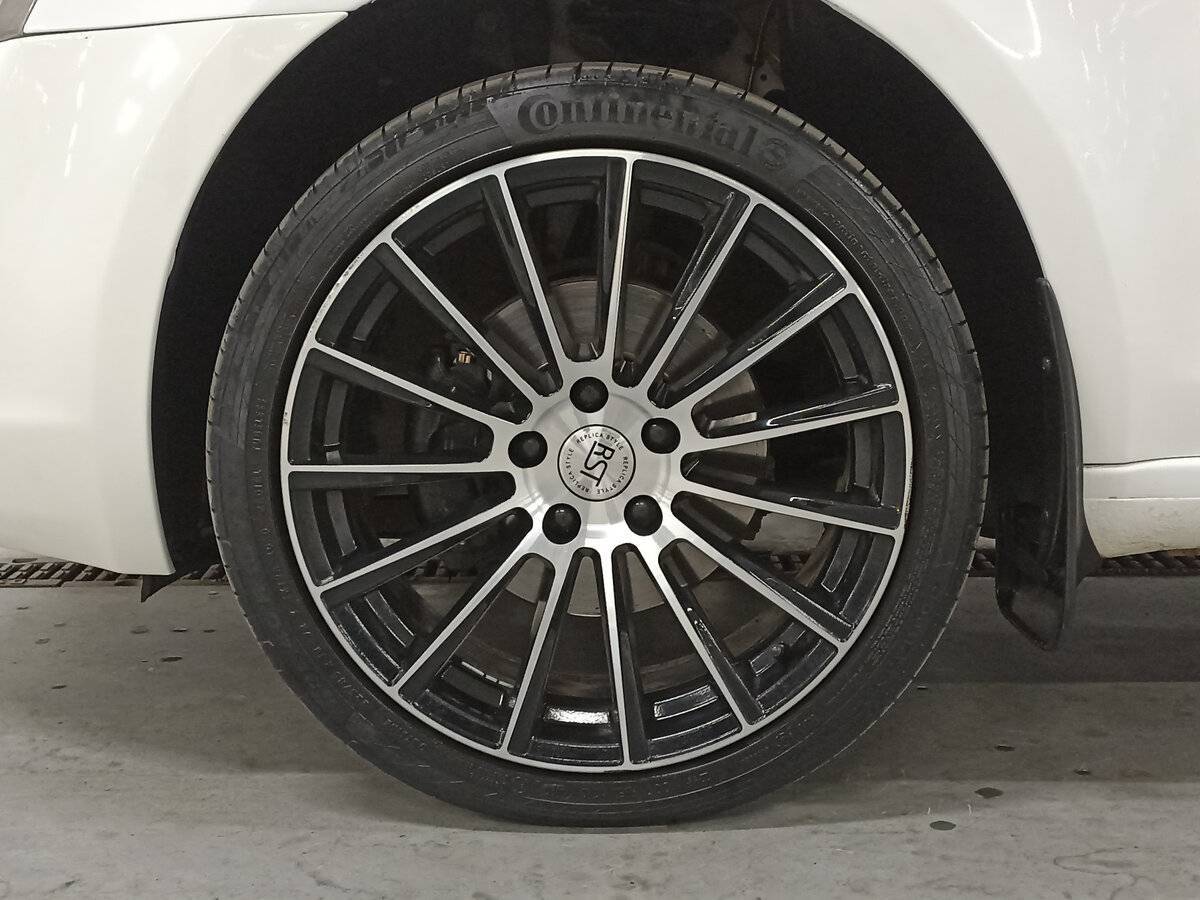 Б/У Шкода Октавия 2013 года. Фото: #17