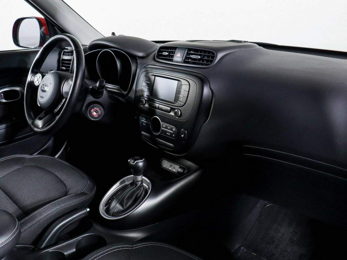 Б/У Киа Соул 2017 года. Фото: #3