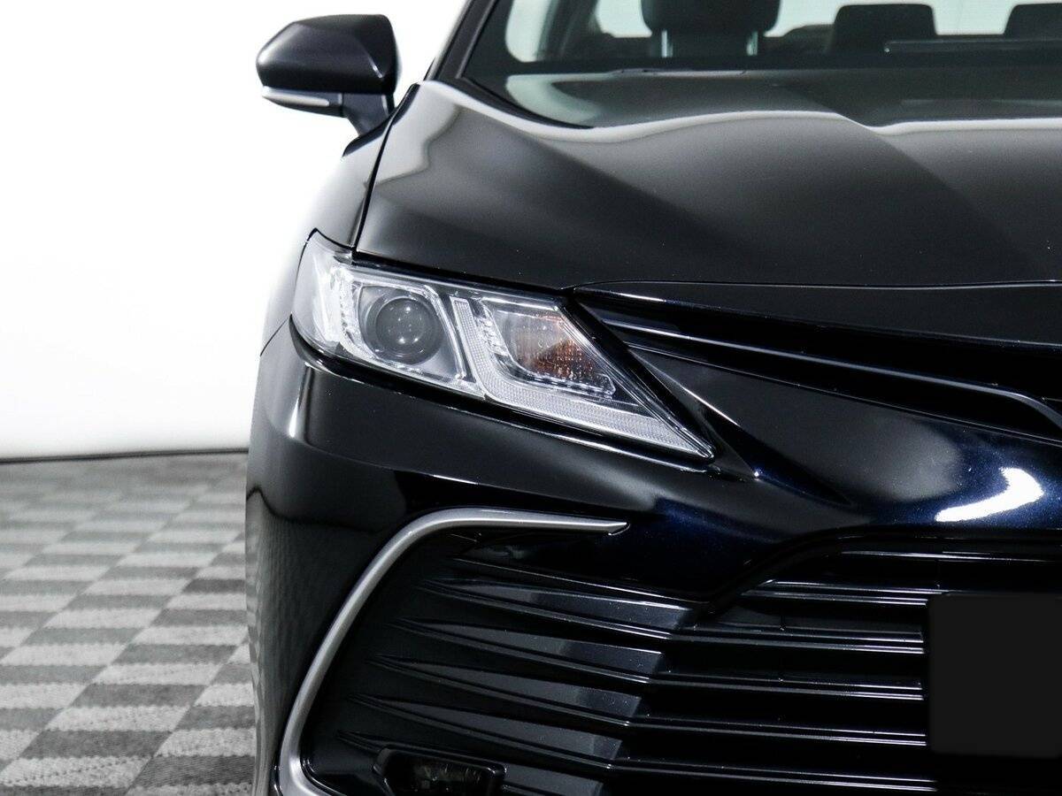Toyota Camry 2021 года с пробегом. Фото: #14