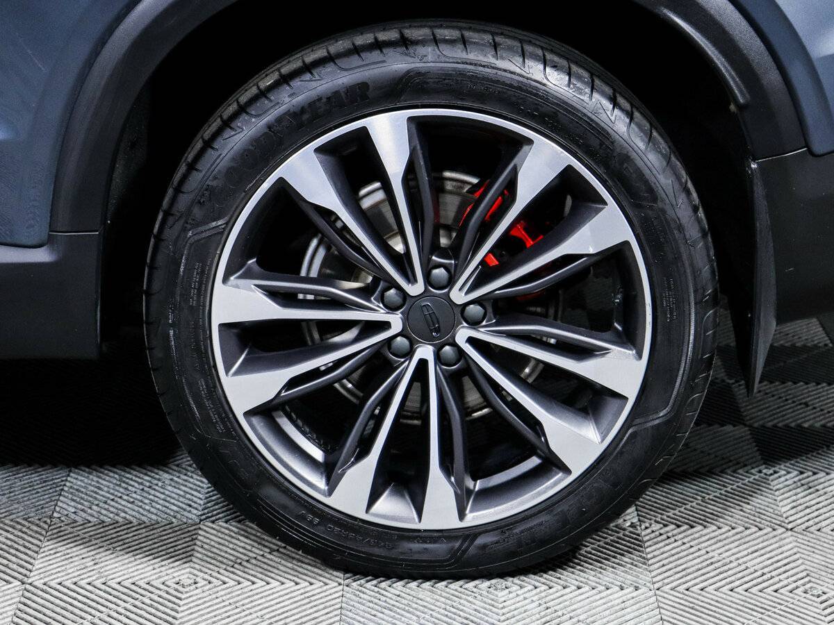 Geely Tugella 2022 года с пробегом. Фото: #14