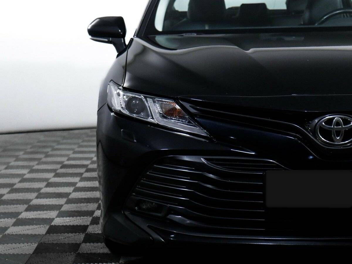 Toyota Camry 2019 года с пробегом. Фото: #15