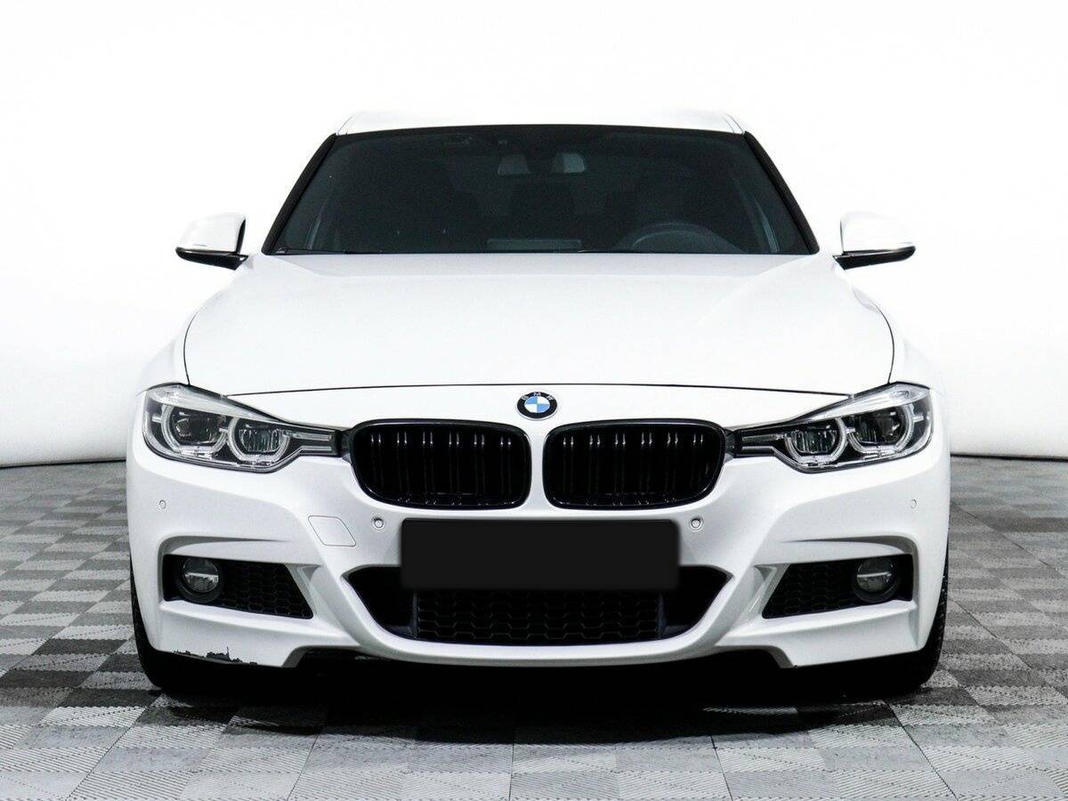 BMW 3 серии 2016 года с пробегом. Фото: #1