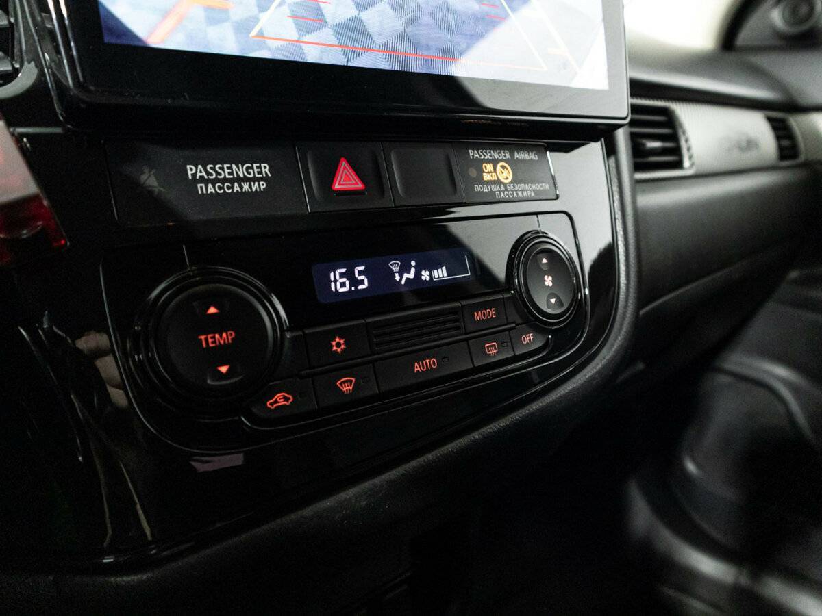 Mitsubishi Outlander 2017 года с пробегом. Фото: #15