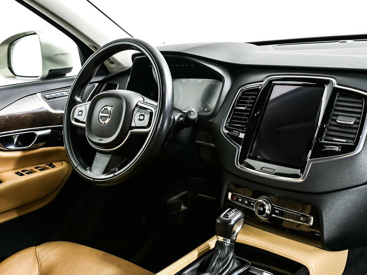 Volvo XC90 2015 года с пробегом. Фото: #8
