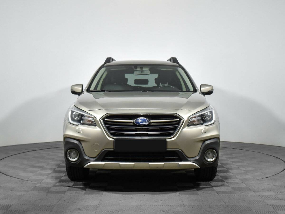Subaru Outback 2018 года с пробегом. Фото: #1
