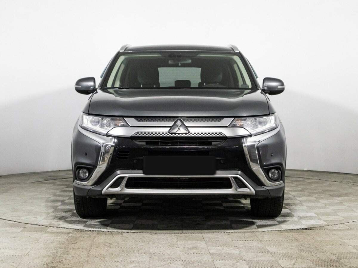 Mitsubishi Outlander 2019 года с пробегом. Фото: #1
