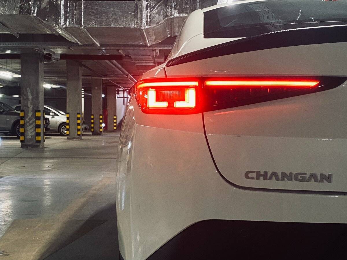 Changan Lamore 2023 года с пробегом. Фото: #10